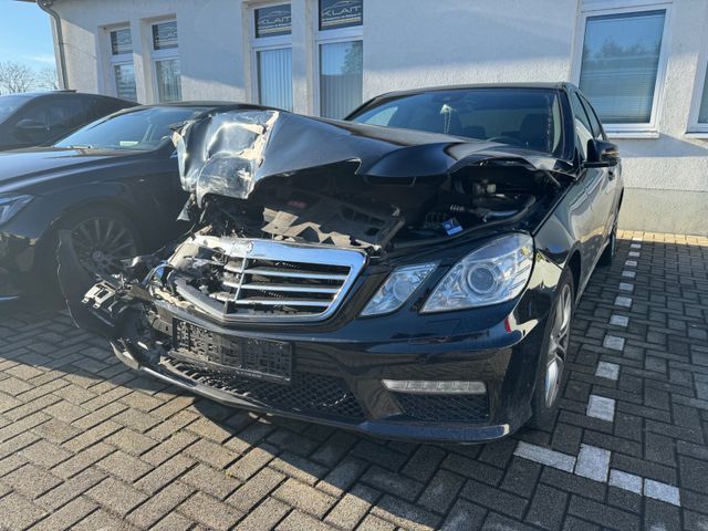 Fahrzeugabbildung Mercedes-Benz E 220 CDI BlueEfficiency Avantgarde AMG Paket