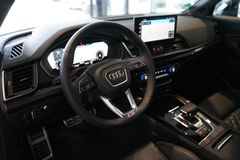 AUDI SQ5 Sportback TDI | HuD | Pano | Matrix | AHK AUDI SQ5 Sportback TDI | HuD | Pano | Matrix | AHK