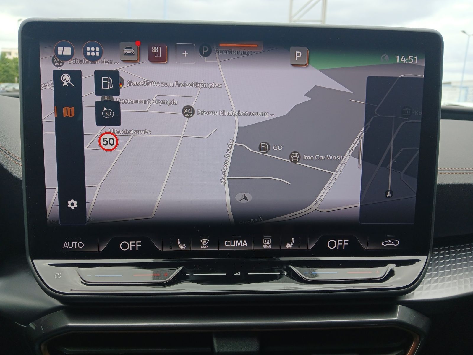 Fahrzeugabbildung CUPRA Leon Sportstourer 1.5 eTSI AHK Matrix