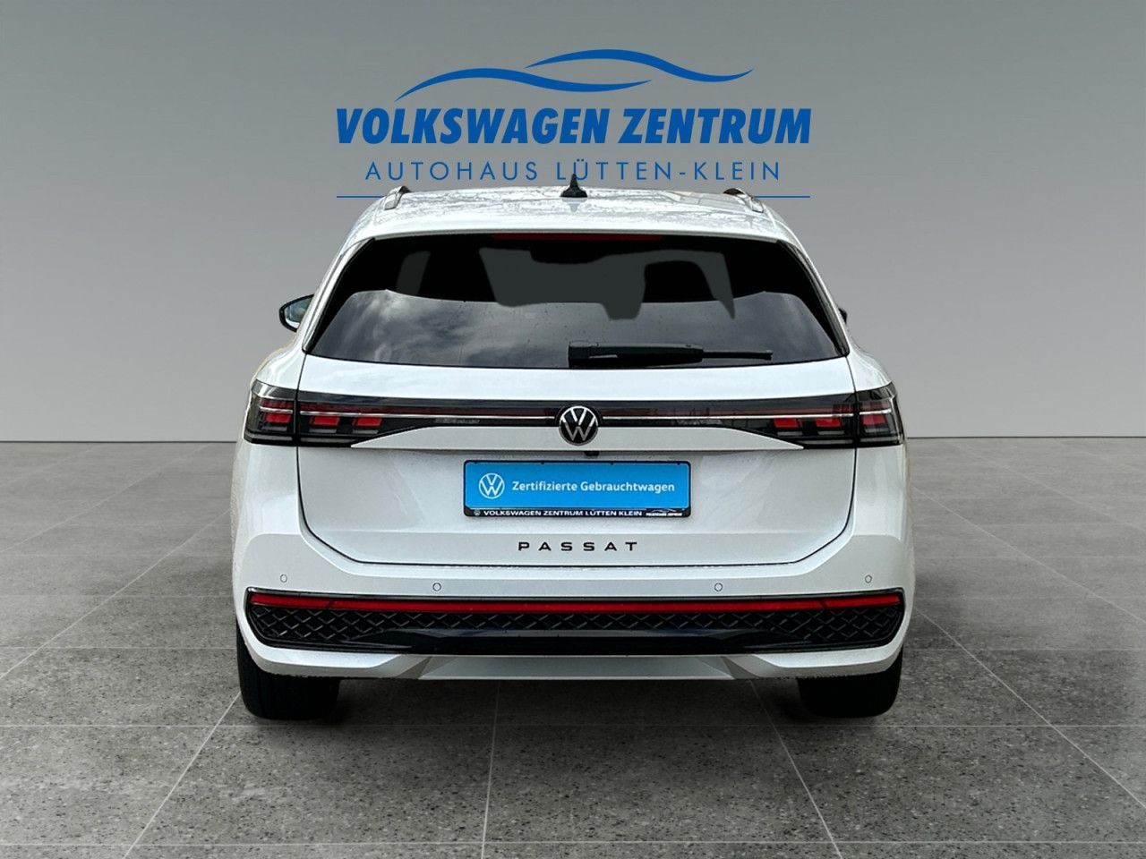 Volkswagen Passat Variant 2.0 TDI DSG R-Line DCC HUD NAVI foto 5