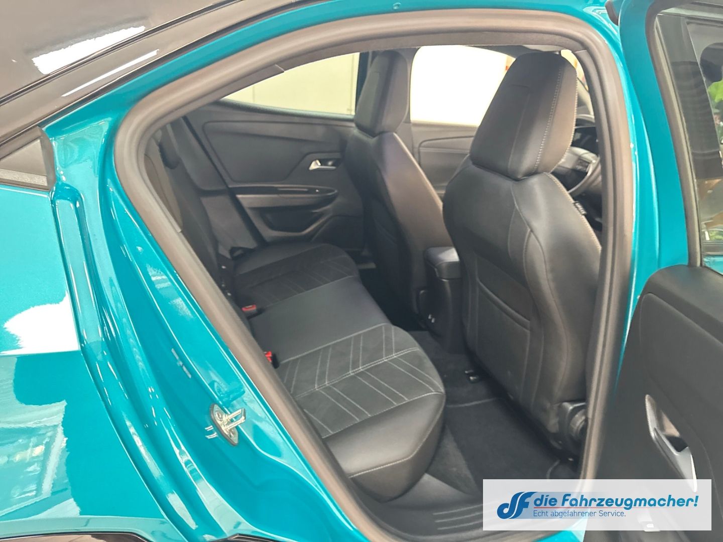 Fahrzeugabbildung Opel Mokka e GS Navi 54kWh Digitales Cockpit LED Ble