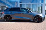 Audi RS3 Sportback *Ceramic*Schalensitze*Pano*Matrix* - Audi RS3 mit Benzin-Antrieb: Limousine
