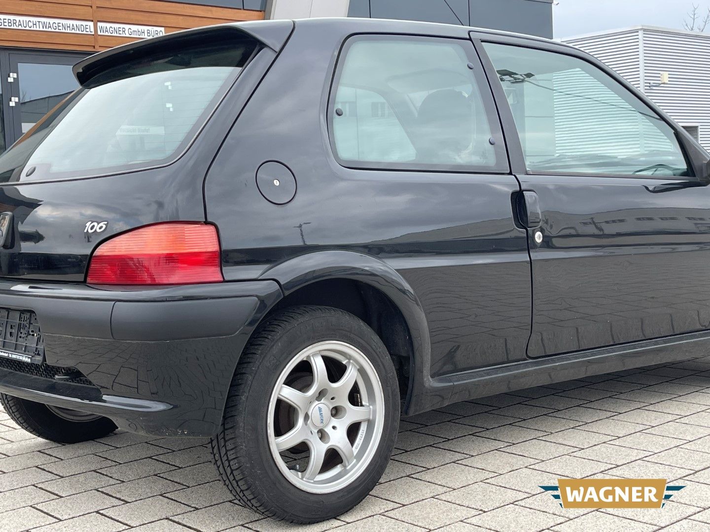 Fahrzeugabbildung Peugeot 106 Style 1.1 Radio Alufelgen Airbag