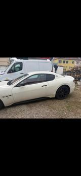 Maserati Granturismo 4.7 V8 Sport Automatik Sport - Maserati in Ludwigshafen
