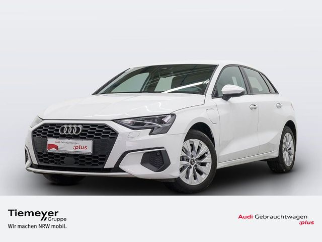 Audi A3 Sportback 40 TFSIe KAMERA S-SITZE SITZHZ