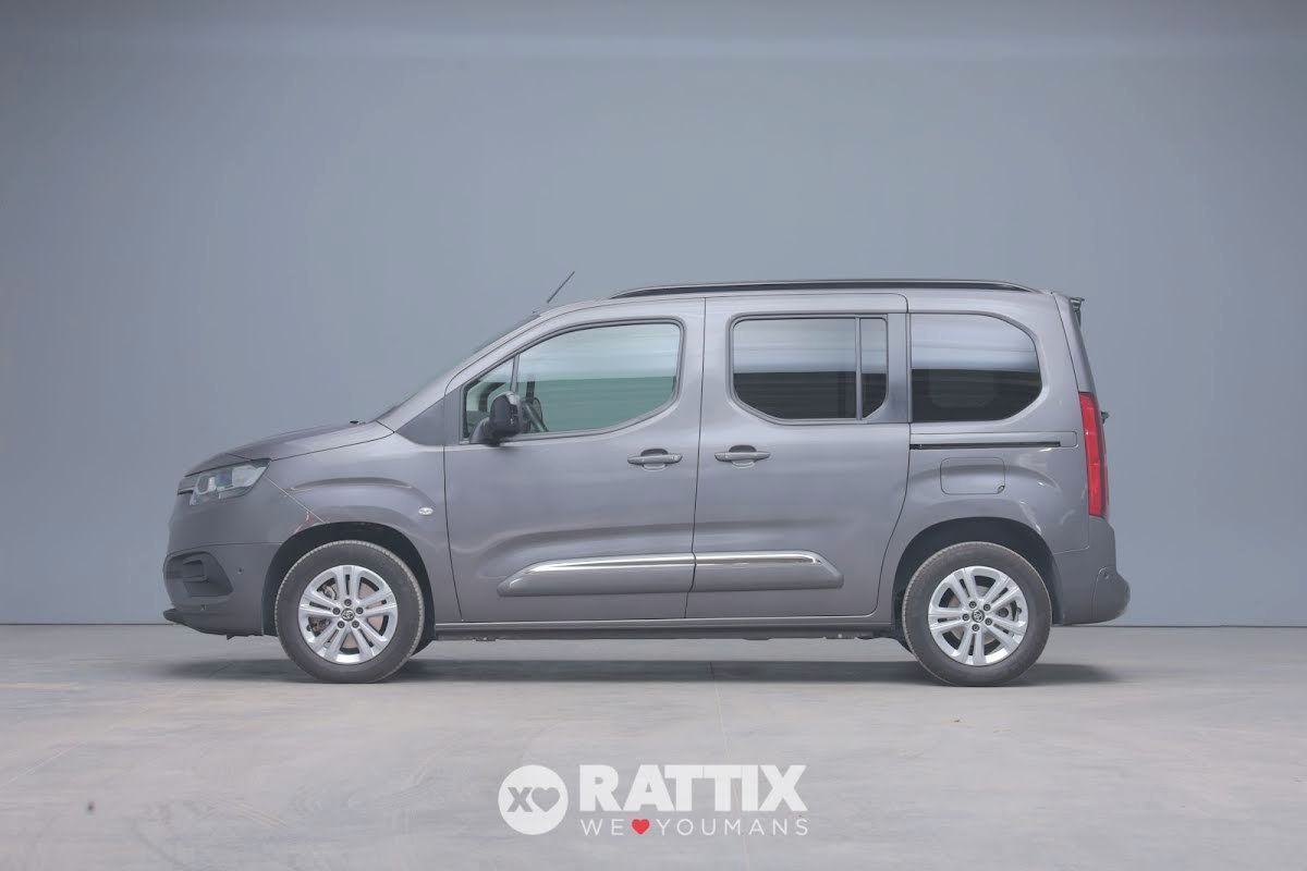 Toyota Proace City Verso 1.5D 130CV L1 D Lounge imagem 2