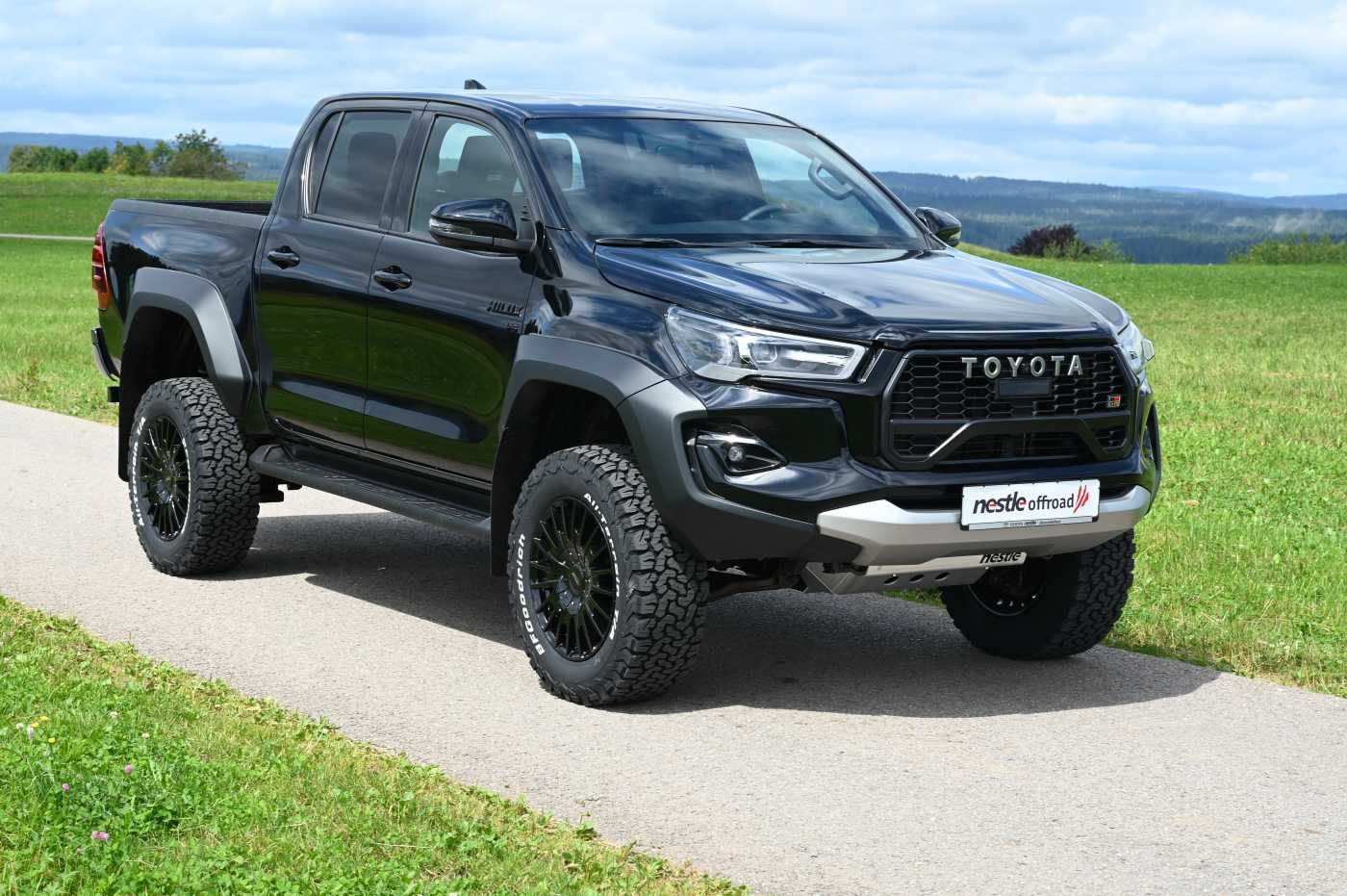 Toyota Hilux 4.0 V6 Double Cab GR-S NESTLE OFFROAD
