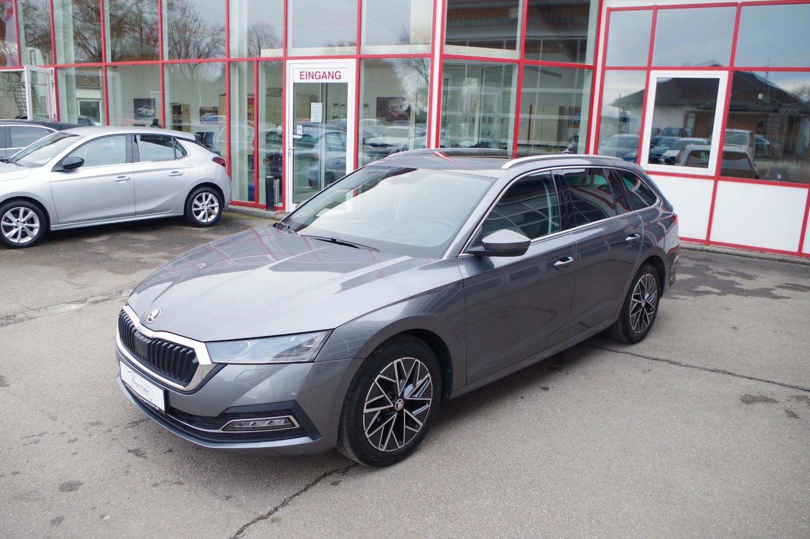 Skoda Octavia Combi 2.0 TDI DSG Style, Leder, Panorama