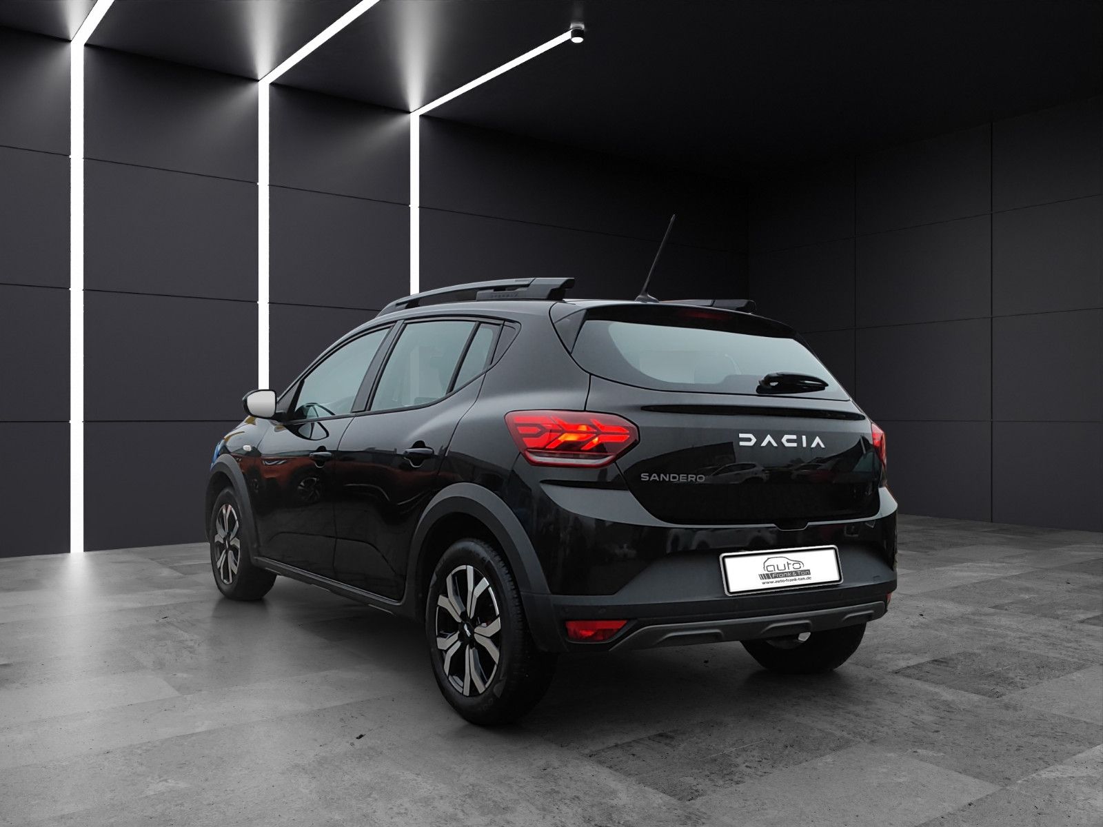 Fahrzeugabbildung Dacia SanderoIII Stepway*Sitzheizung*Bluetooth*Kamera*