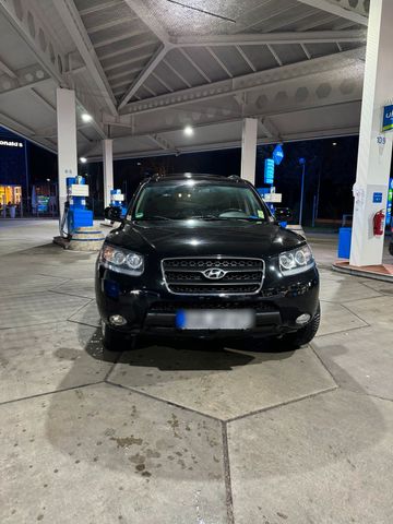 Hyundai Santa Fe V6