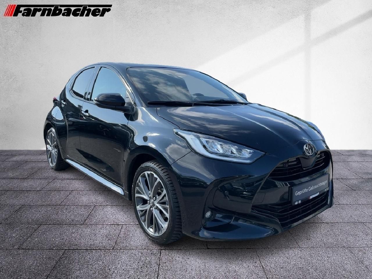 Fahrzeugabbildung Toyota Yaris 1,5l 130PS Hybrid Style