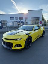 Chevrolet Camaro 3.6 V6 | Top Zustand | Gelb - Chevrolet Camaro aus 2014