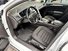 FORD Mondeo Turnier 2.0 TDCi Business Edit*Navi*Sitzh