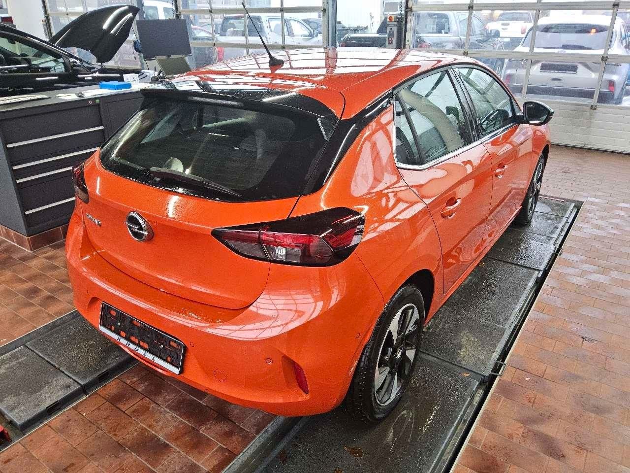 Fahrzeugabbildung Opel Corsa-e F ELEGANCE 1-PHASIG NAVI/LED/VIRTU./DAB+