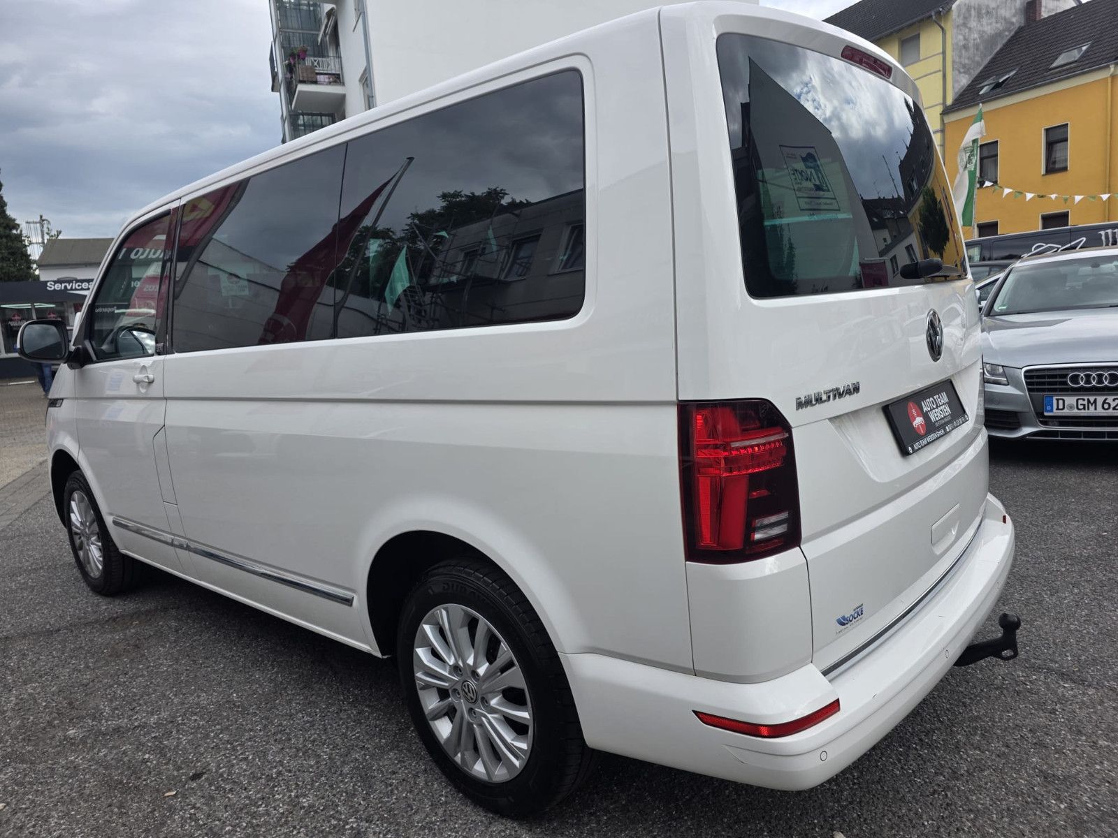 Volkswagen T6.1 Multivan Generation Six 7 Sitzer*DSG*ACC* imagem 3