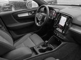 Volvo XC40 Core Recharge Plug-In Hybrid 2WD - Volvo XC40 Core mit Hybrid-Antrieb (Benzin/Elektro)