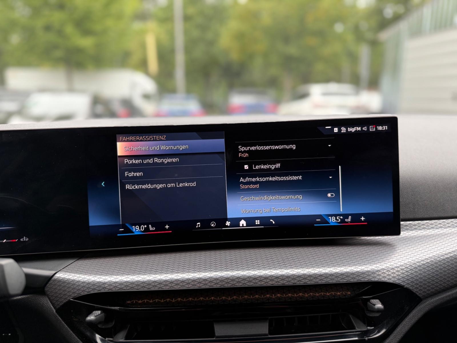 BMW 3 Series I Touring xDrive M Sport/Ambiente/Spur/Apple, миниатюра 25