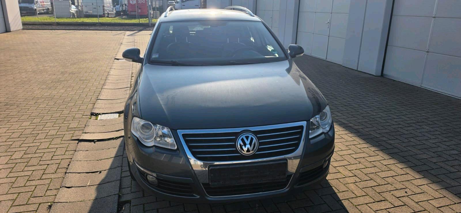 Volkswagen Passat 2010 — photo 12