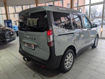 Ford Tourneo Courier Titanium AHK