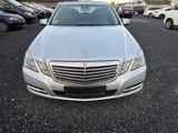 Mercedes-Benz E 350 E Limousine E 350 CDI 4Matic - Mercedes-Benz E 350 aus 2010: 4matic