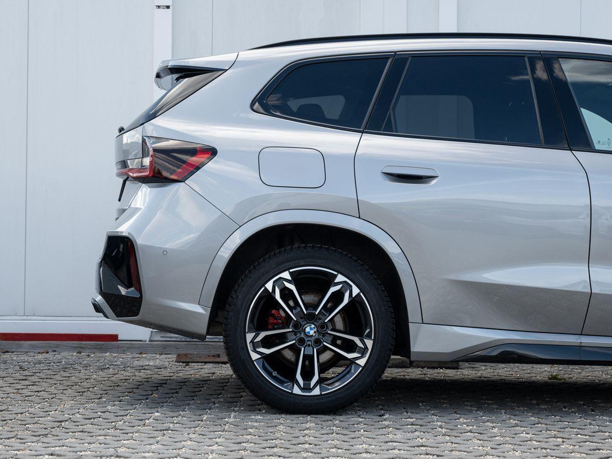 BMW X1 sDrive20i M-Sport PRO AHK PANO ACC HuD eSitze