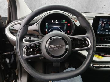 Fiat 500e Action +SHZ+SoundSys+SpurH+AUTOMATIK