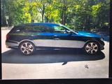 Mercedes-Benz E 220d T EXCLUSIVE Autom. EXCLUSIVE