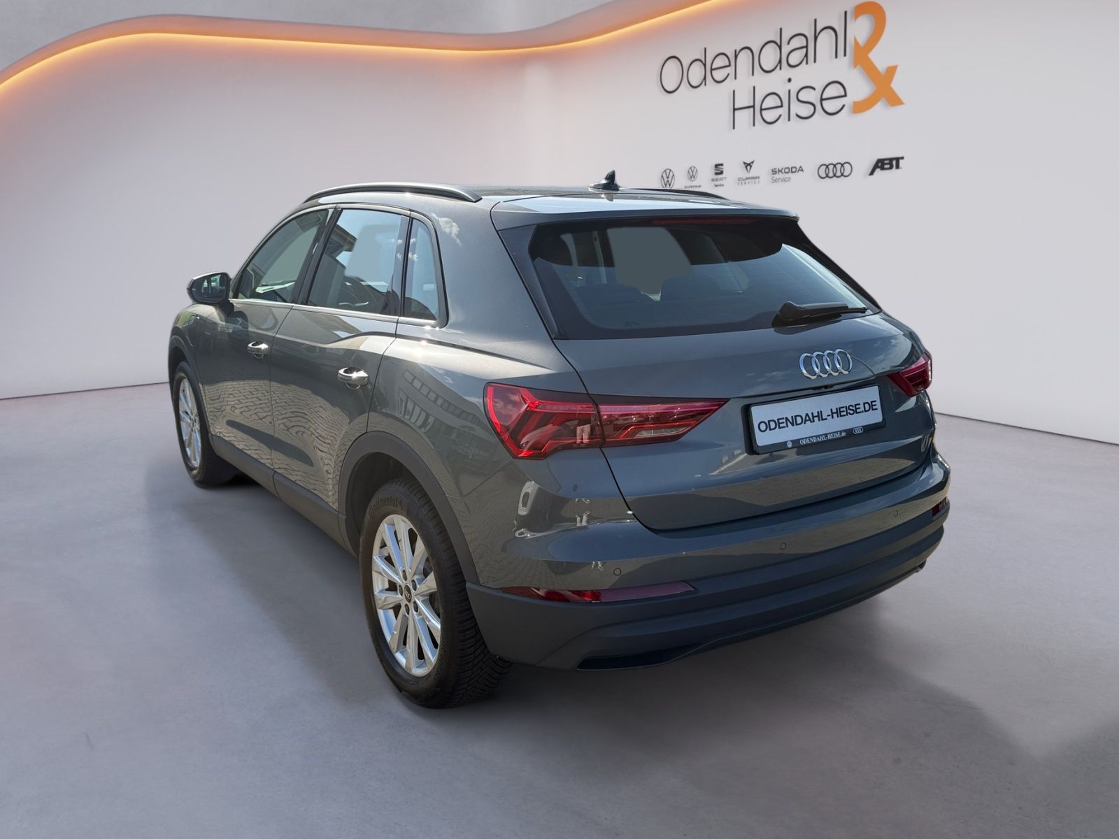 Audi Q3 45 TFSI e S tronic NAVI / KAMERA / SITZHEIZUN imagem 3