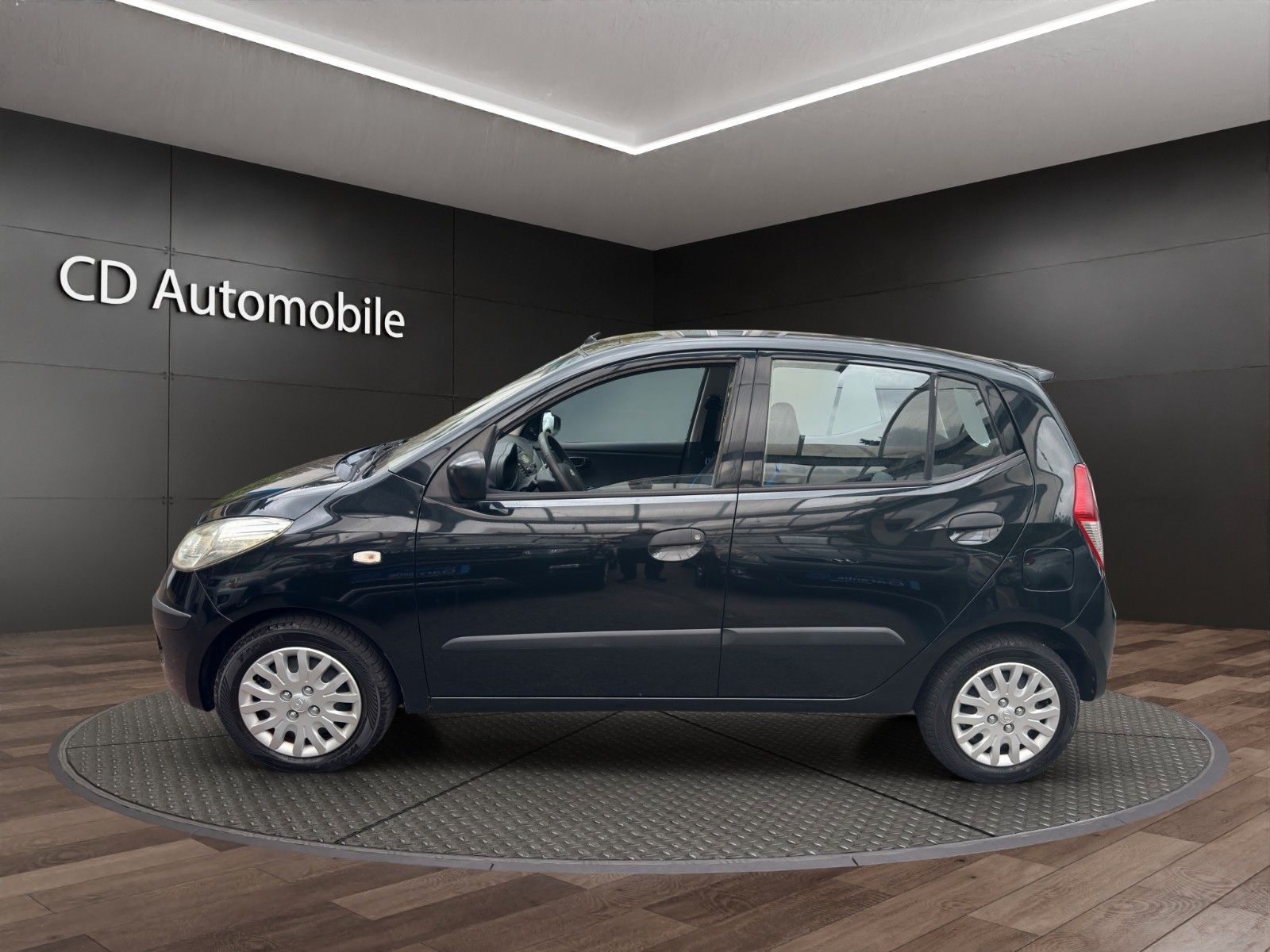 Fahrzeugabbildung Hyundai i10 Automatik/Klima/el Fenster/TÜV NEU