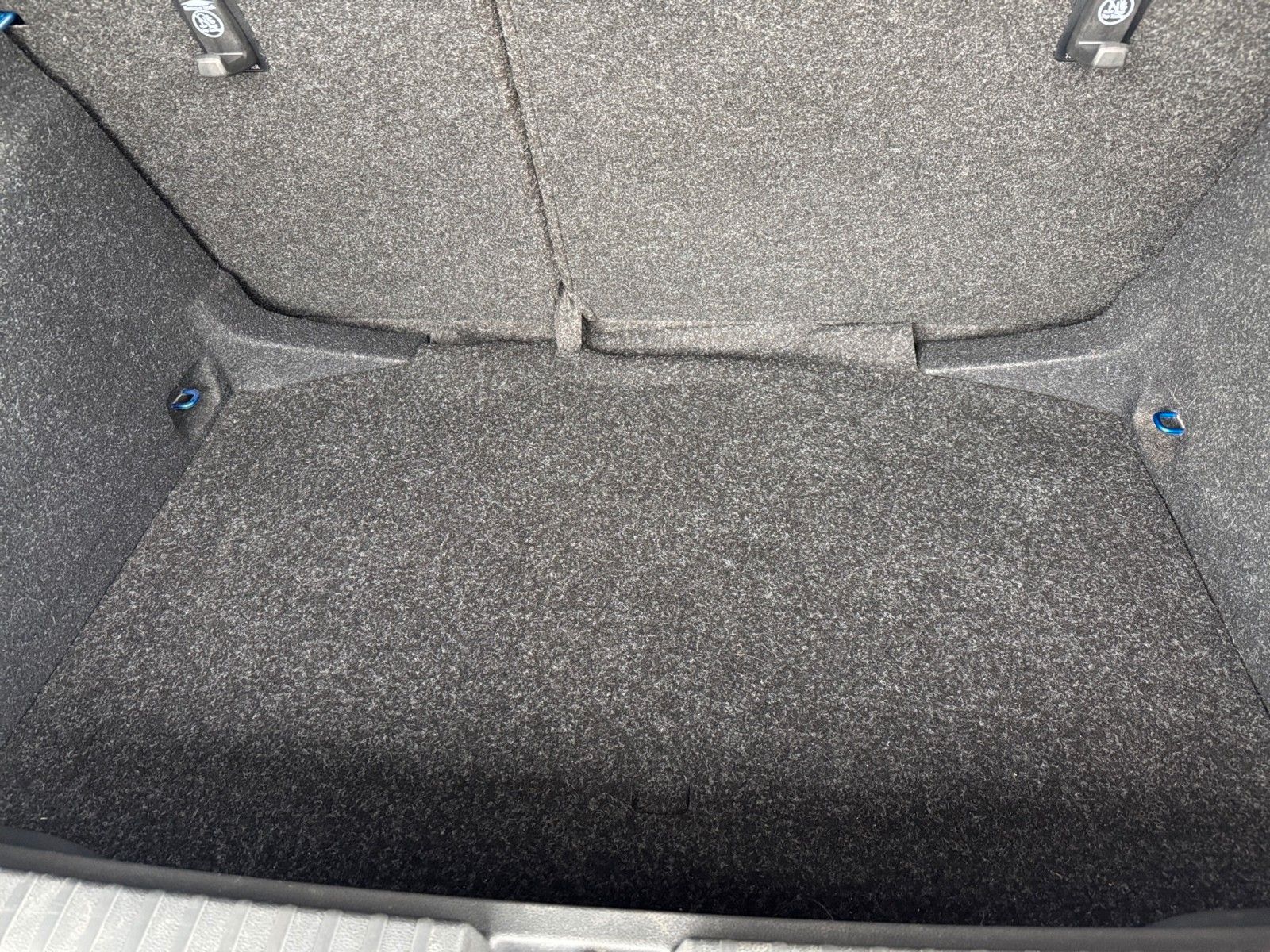 Fahrzeugabbildung SKODA Kamiq Ambition 1.0 TSI