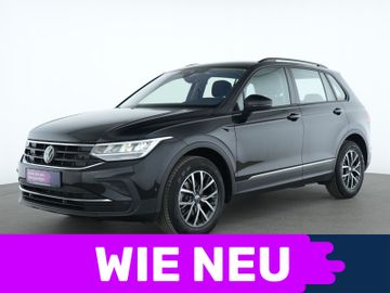 Volkswagen Tiguan - 1