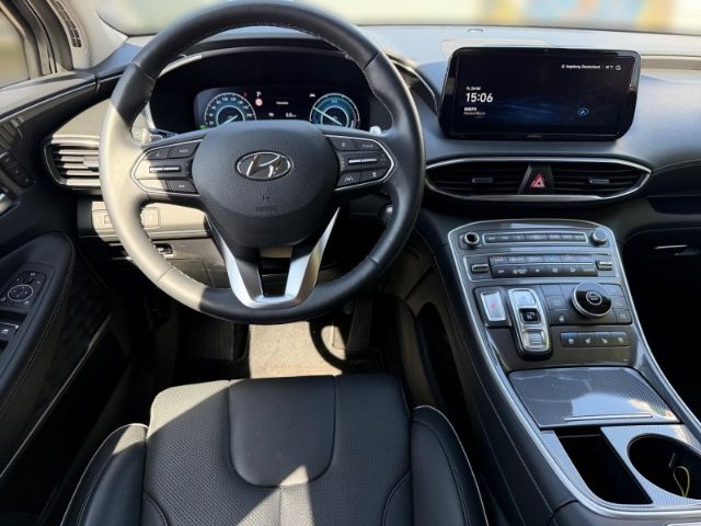 Fahrzeugabbildung Hyundai SANTA FE Prime Hybrid 2WD 1.6 T-GDI +LEDER+KLIMA