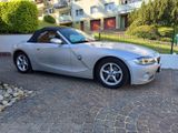 BMW Z4 2.2i - sehr geplegter Zustand - Damenfahrzeug - BMW Z4 aus 2004