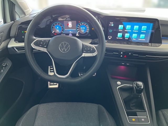 Fahrzeugabbildung Volkswagen Golf 1.0 TSI MOVE GJR ACC MFL PDC NAVI
