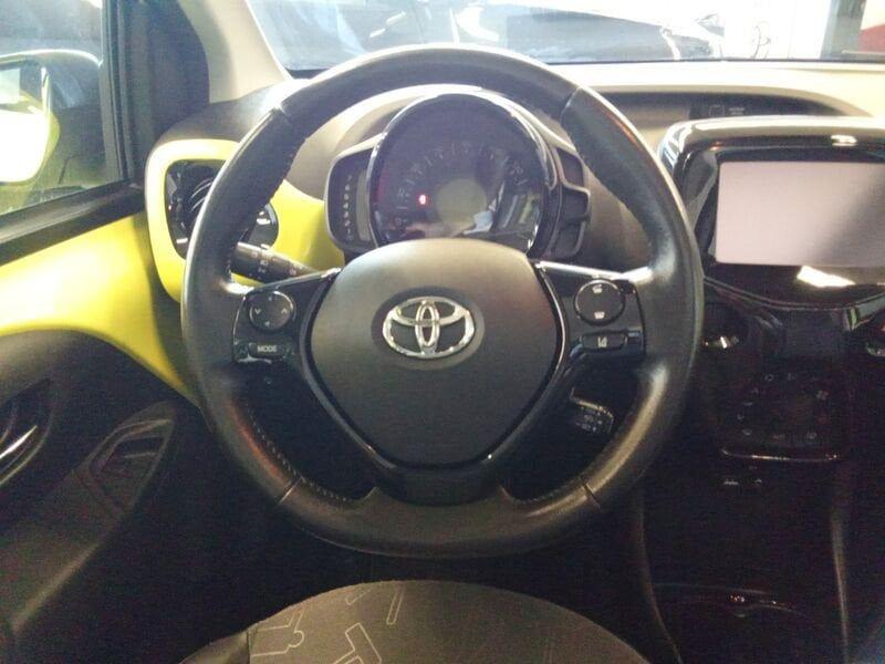 Toyota Aygo (X)