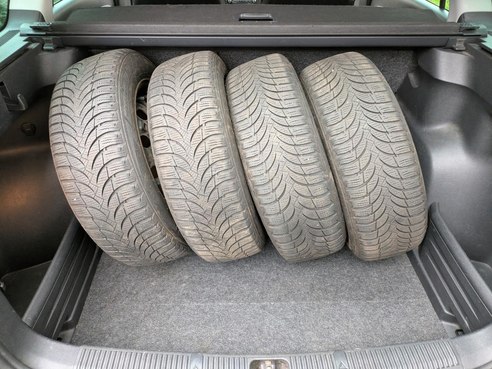 Skoda Fabia 2011 — photo 14
