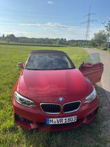 BMW 220d Cabrio M Sport M Sport - rote BMW 220