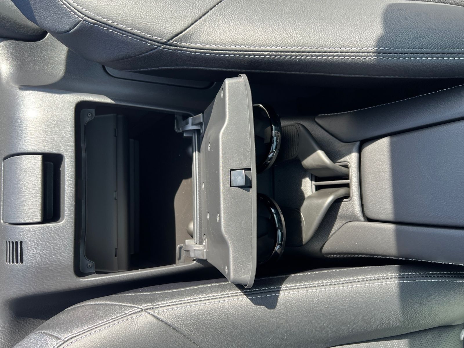 MAZDA MX-5 2026 - Image 13 of 30