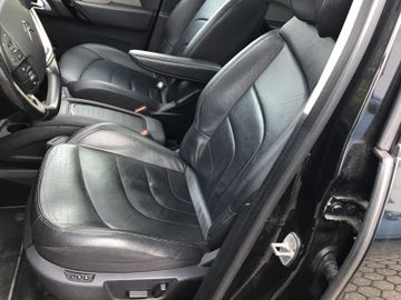 Citroen Grand C4 Picasso / SpaceTourer - 11