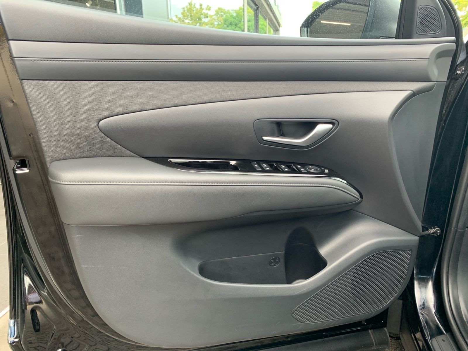 Fahrzeugabbildung Hyundai TUCSON 1.6 T-GDI Select Hybrid Navi LED Sitzheiz