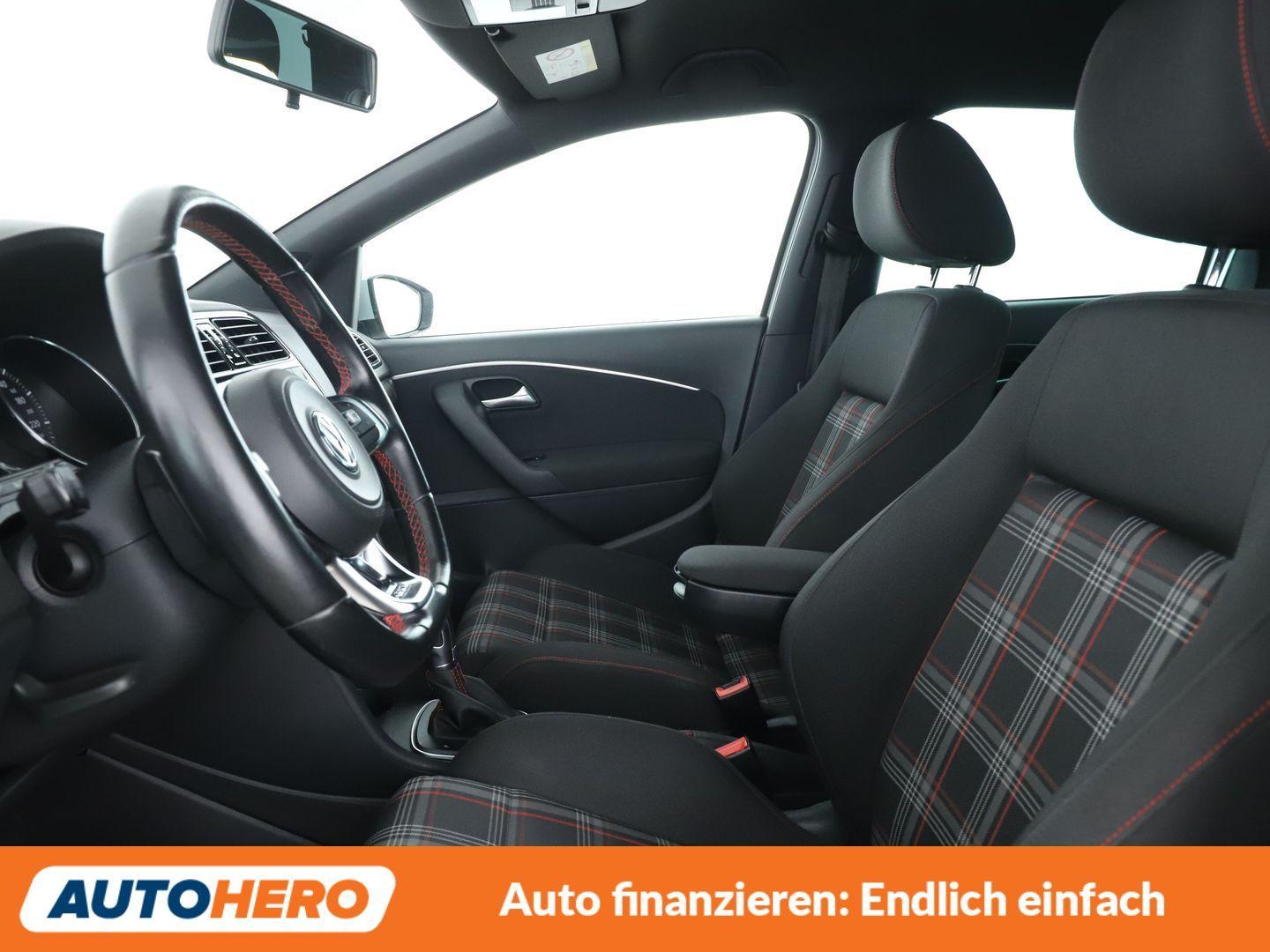 Volkswagen Polo 1.8 TSI GTI BMT Aut.*NAVI*LED*CAM*PDC*SHZ*