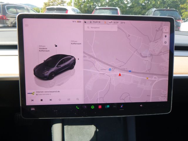 Fahrzeugabbildung Tesla Model 3 Long Range Dual AWD Facelift
