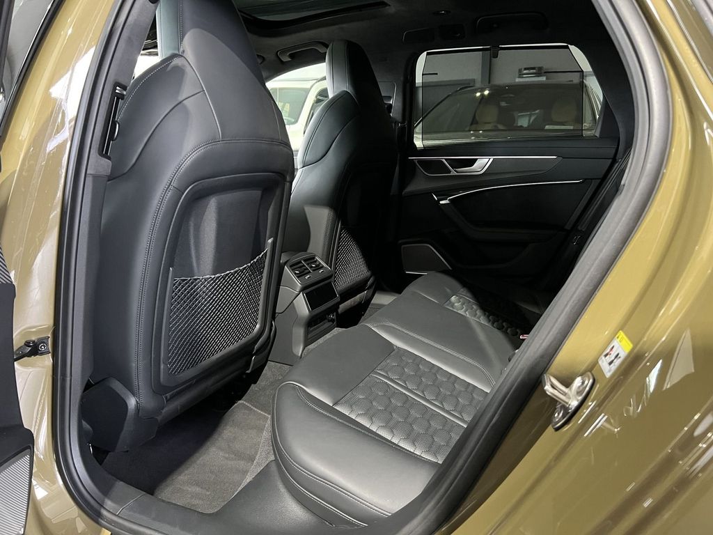 Audi RS6 UPE189k INDIVIDUAL Carbon B&O Dynamik+ Laser