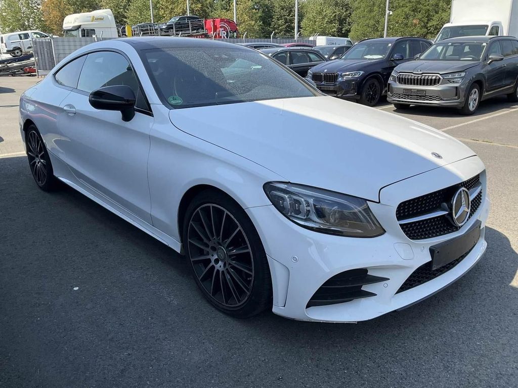 Image of Mercedes-Benz C 300