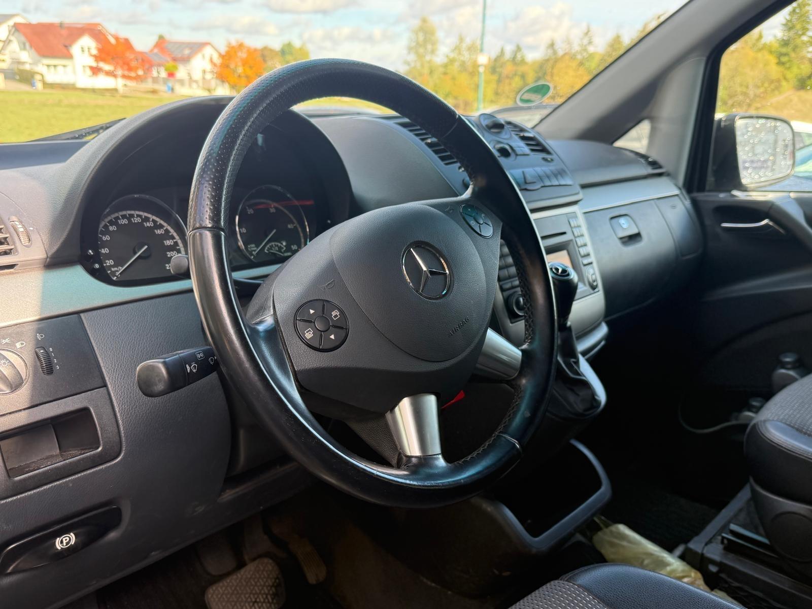 Mercedes-Benz Viano 2.2 CDI 4MATIC Compact Trend Edition | 163 ch | BVA | 6 places | Chauffage auxiliaire | Attelage | Sièges chauffants | Régulateur de vitesse