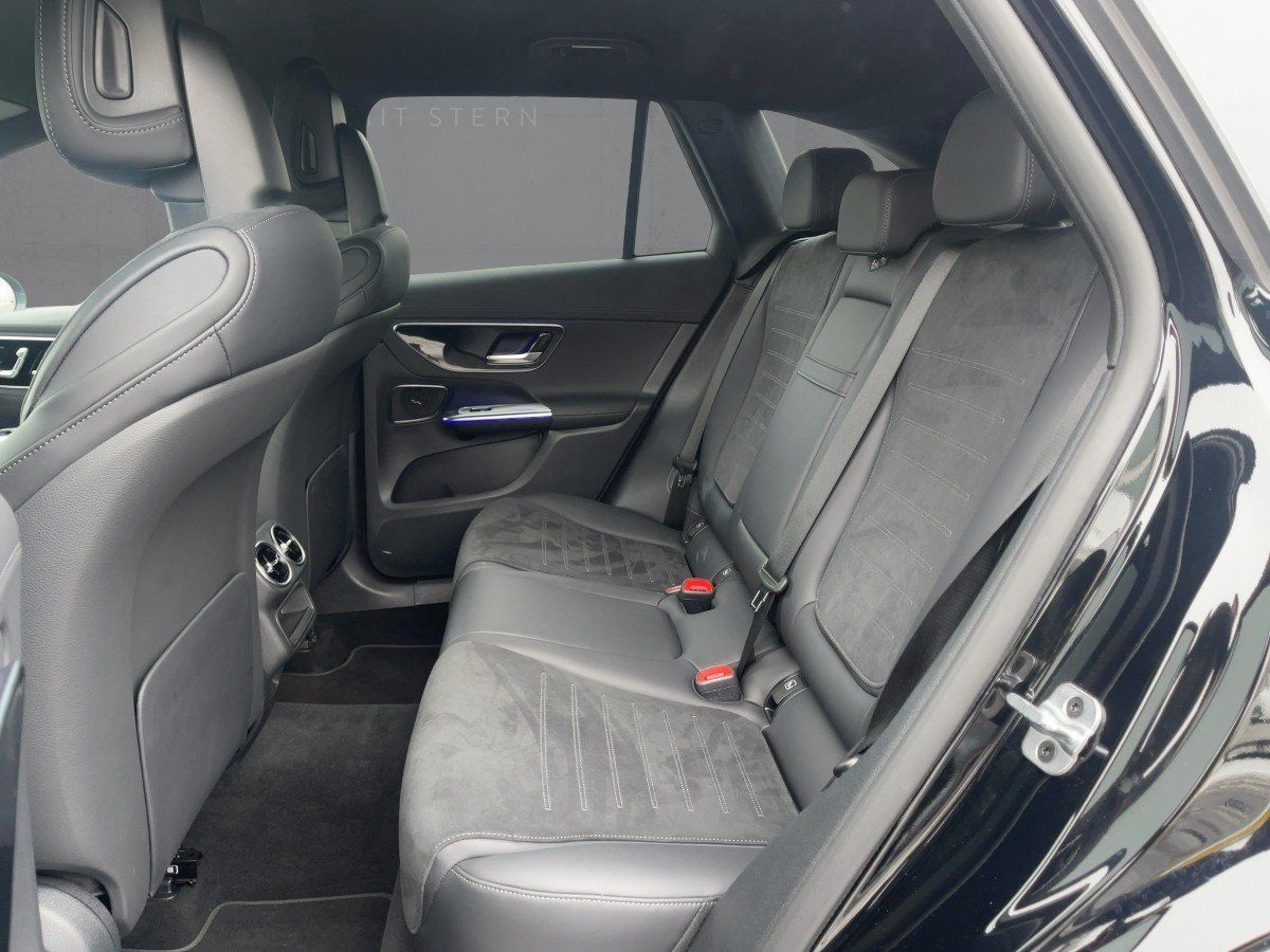 Fahrzeugabbildung Mercedes-Benz GLC 450 d 4M AMG/Night/360°/Digital-Light/AHK