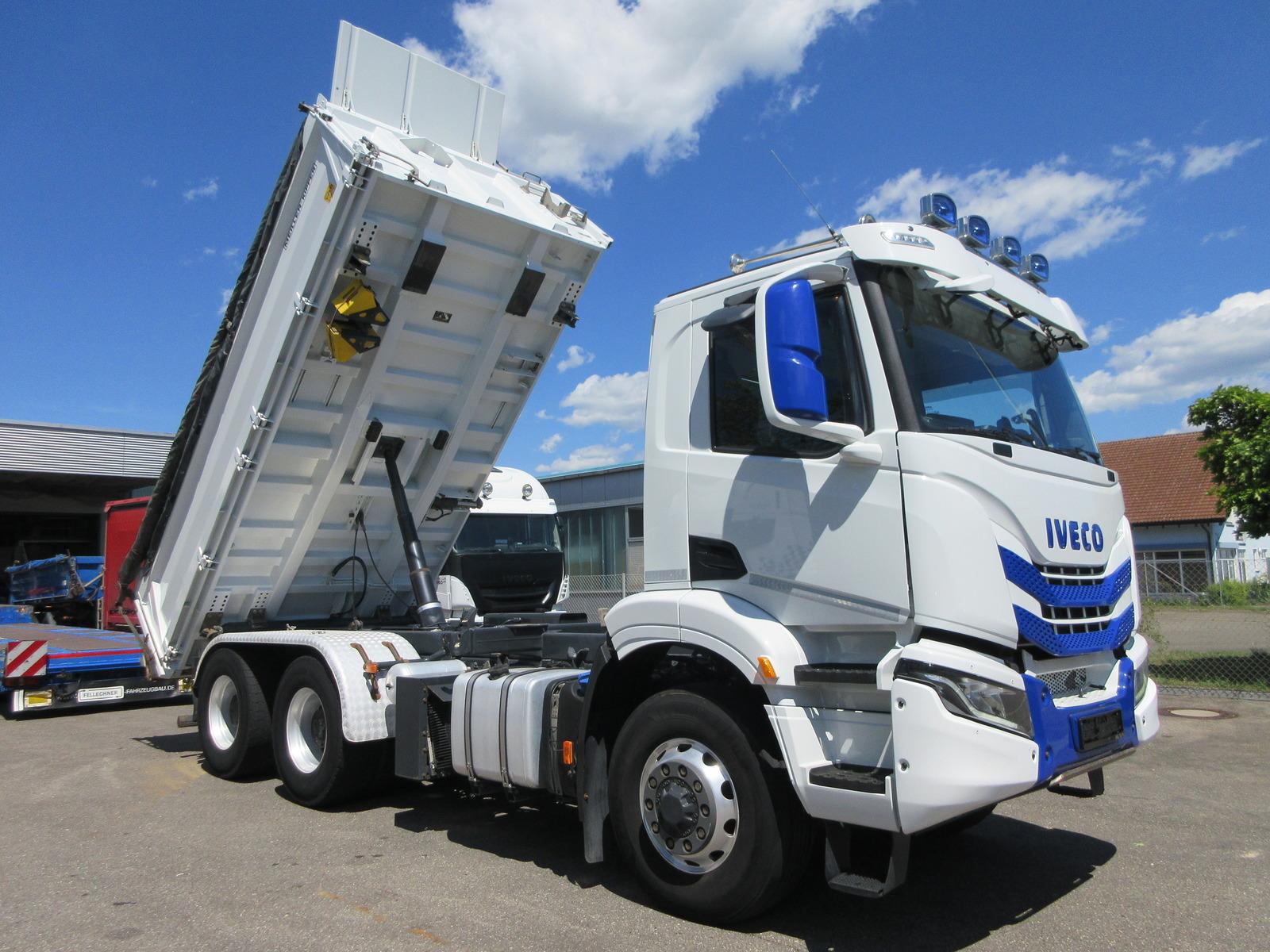 Iveco X-Way 480 AD300XZ 6x6 Hi-Traction Bordmatic