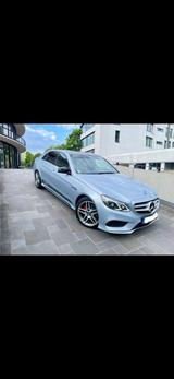 Mercedes-Benz Mercedes E250 d AMG - Mercedes-Benz E 250 mit Diesel-Antrieb: Limousine