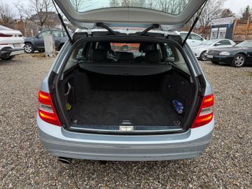 Mercedes C 220 - 12