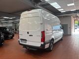 Mercedes-Benz Sprinter 319 CDI L2H2 Klima Kamera LED AHK 2,0 t - Kehrmaschine